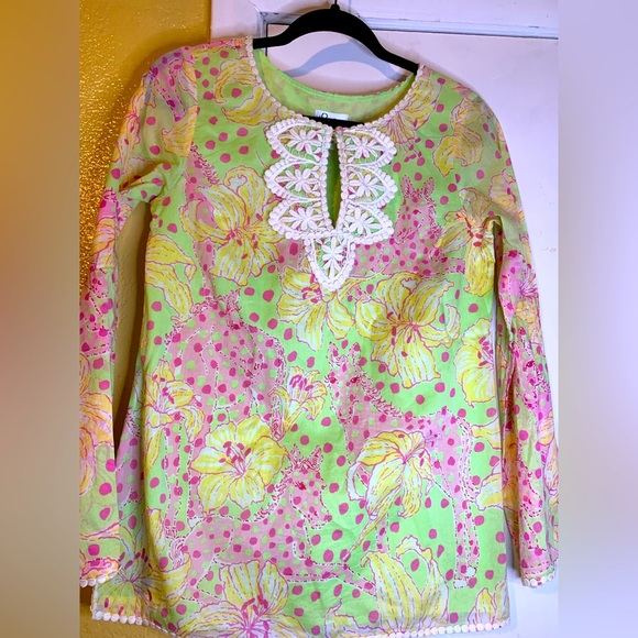 Lilly Pulitzer cotton size XS long sleeves - Picture 1 of 4